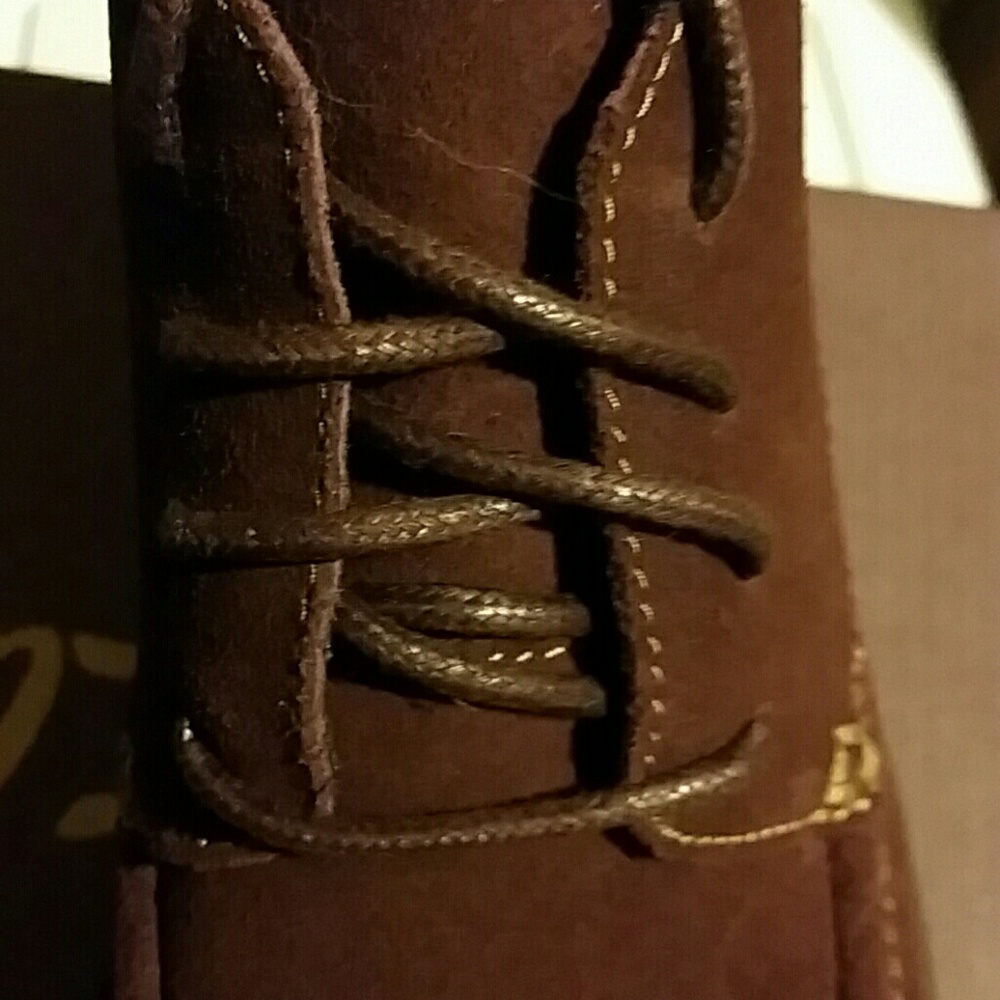 Clarks - Picture 7 of 8